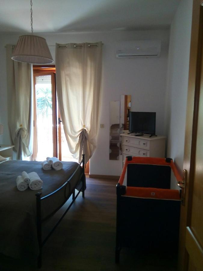 Tula 4 - Appartamento Vista Mare Passoscuro Exterior foto
